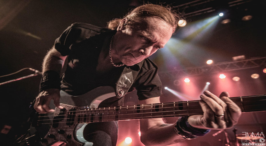 Billy Sheehan — Moody Leather luxury guitar strap artist
