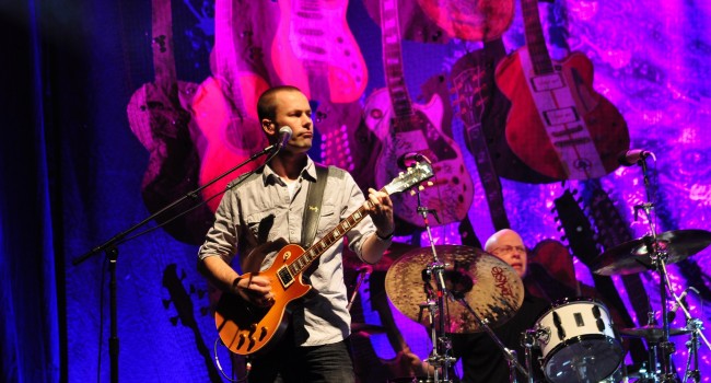 Jacob Petersen — Moody Leather luxury guitar strap artist