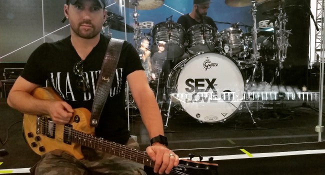 Sean Hurwitz — Moody Leather luxury guitar strap artist